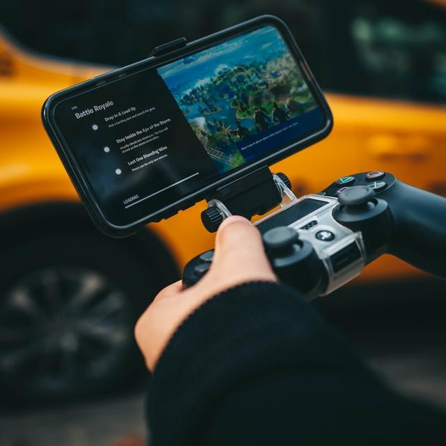 Gravity Grip gallery image