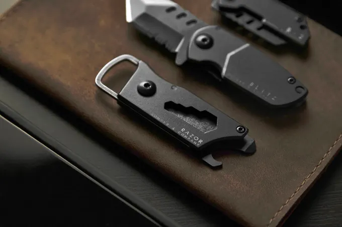 RAZOR - Not Your Average Box Cutter