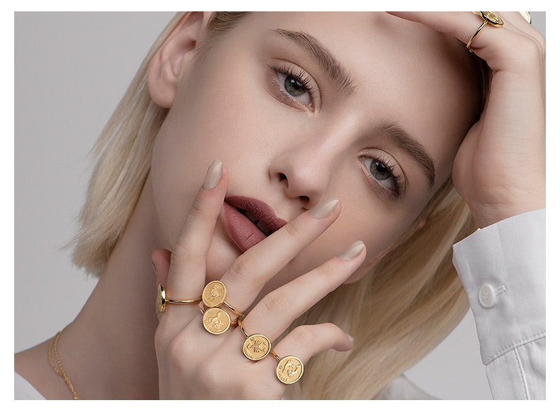 Feele: Minimalist Jewelry