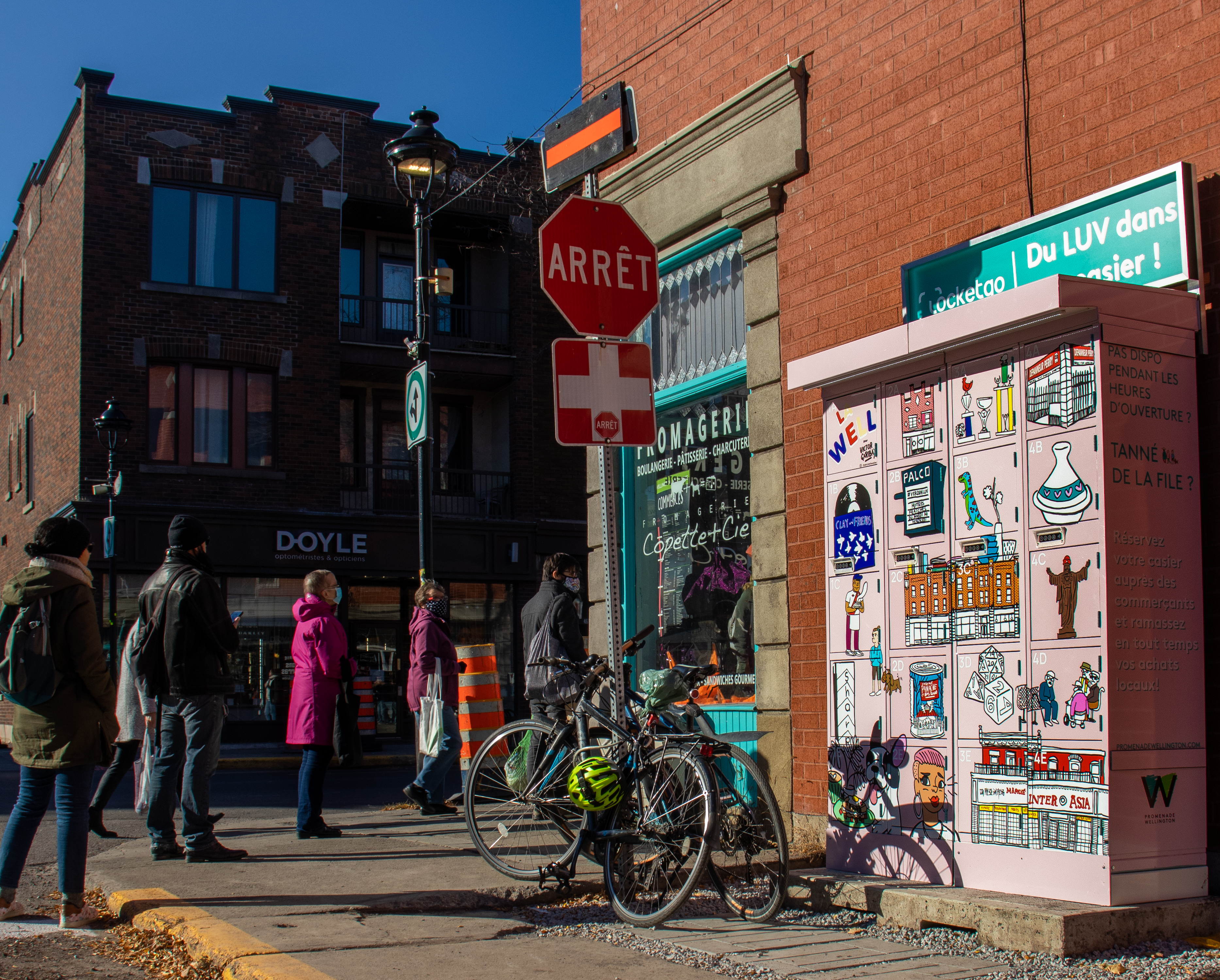 Locketgo smart lockers network