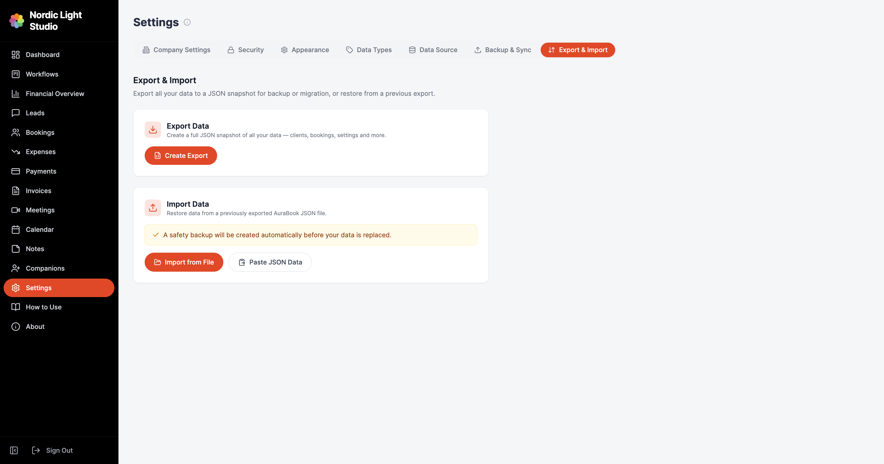 AuraBook gallery image
