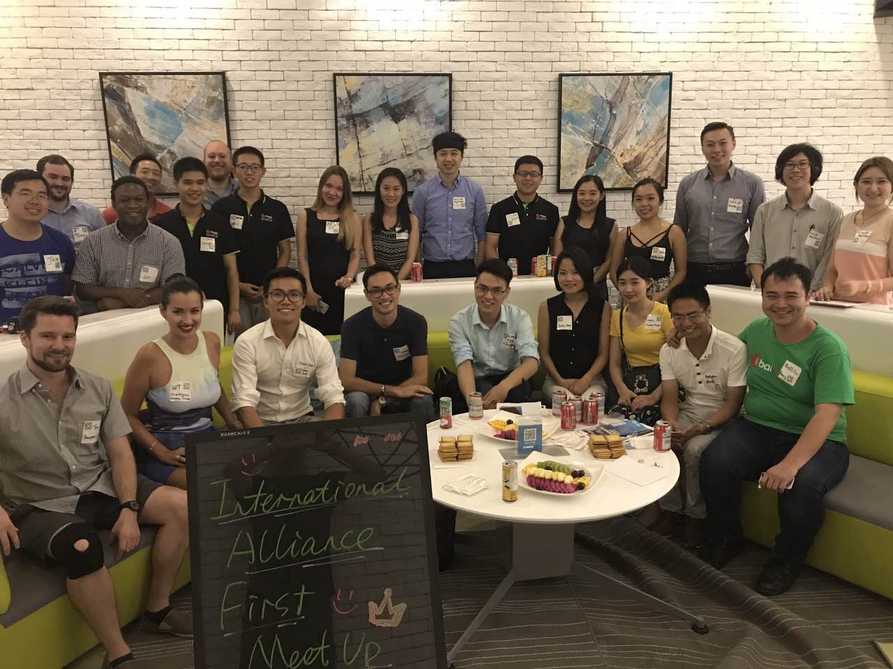 AnyHelper gallery image