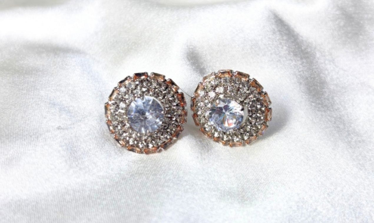 artificial earrings for daily use gallery image