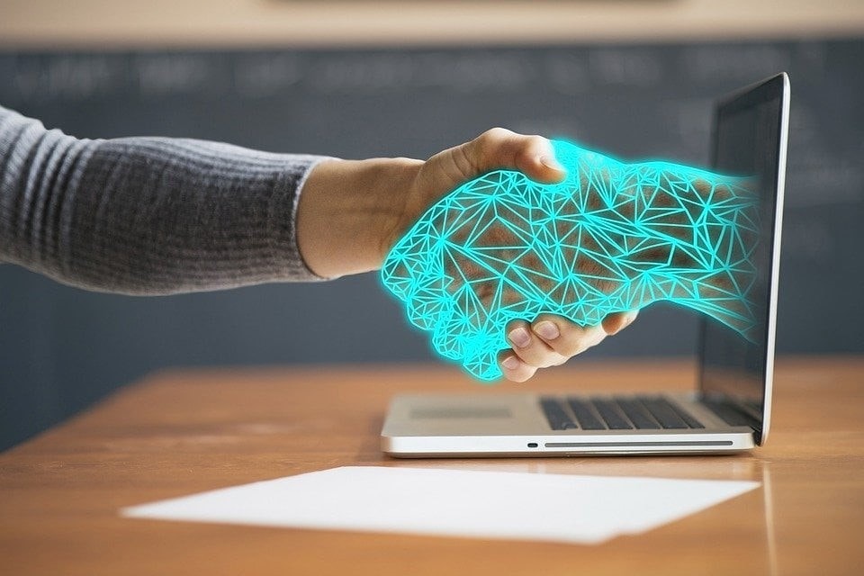 Tech carryall - Kan het niet in het echte leven doen?Doe het op technologie media 1