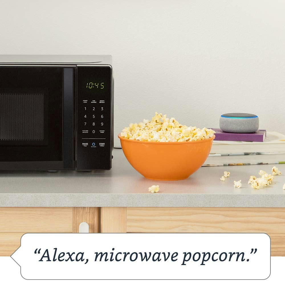 AmazonBasics Microwave gallery image