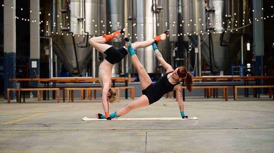 AVA Yoga Bodywear gallery image