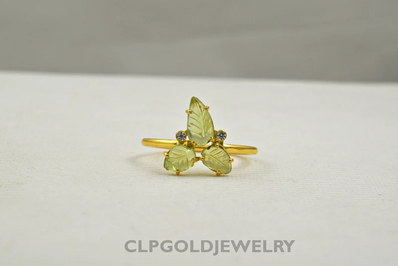 Unique Leaf Shape Peridot Ring