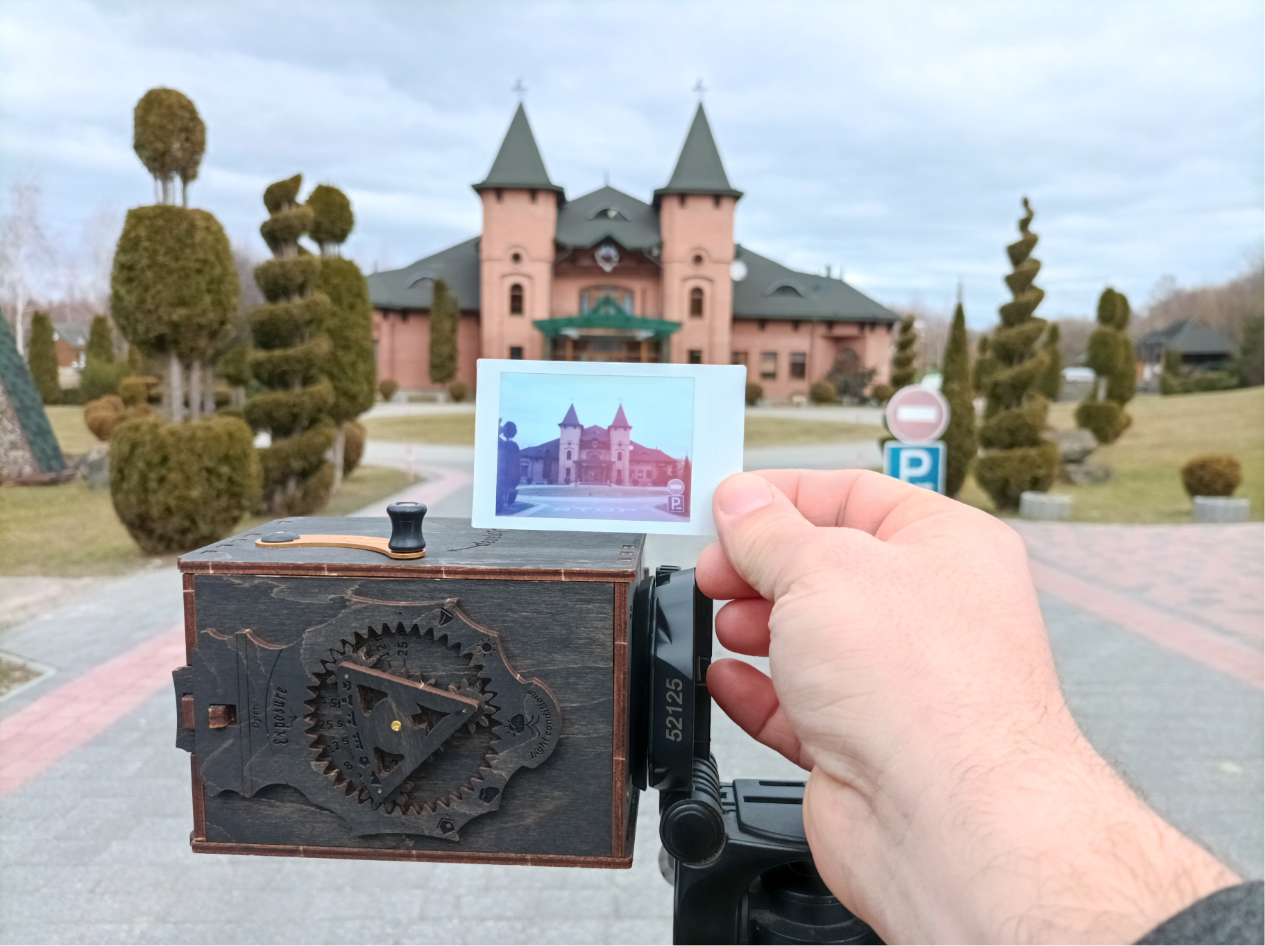 Jollylook pinhole - De instant filmcamera -diy kit media 4