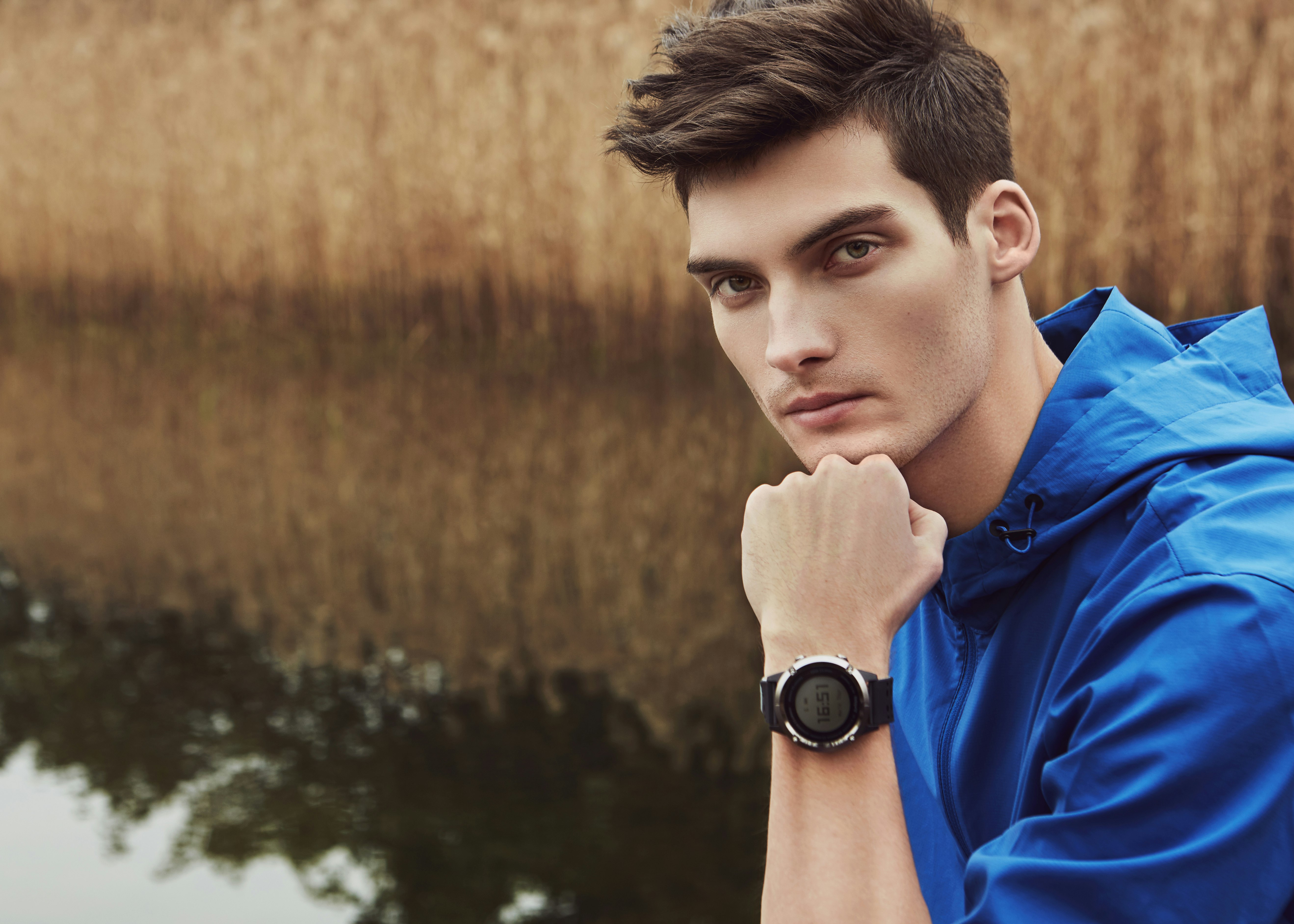 Runtopia S1 Smart GPS Sport Watch gallery image