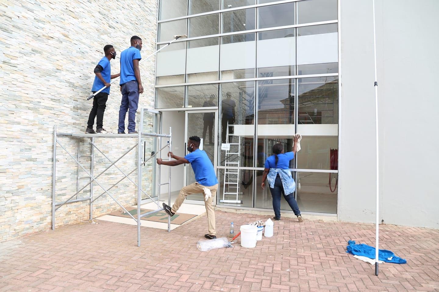 Cleaning services Nairobi - Main screenshot showing features and interface