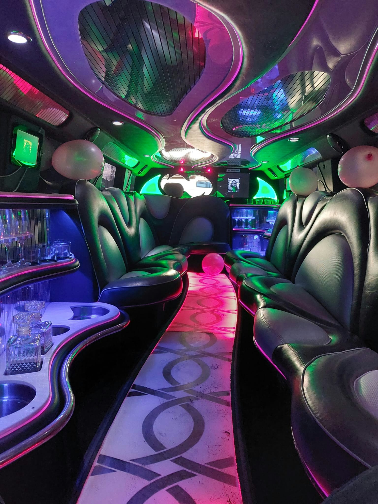 Cars and Limos for Hire in Newcastle gallery image