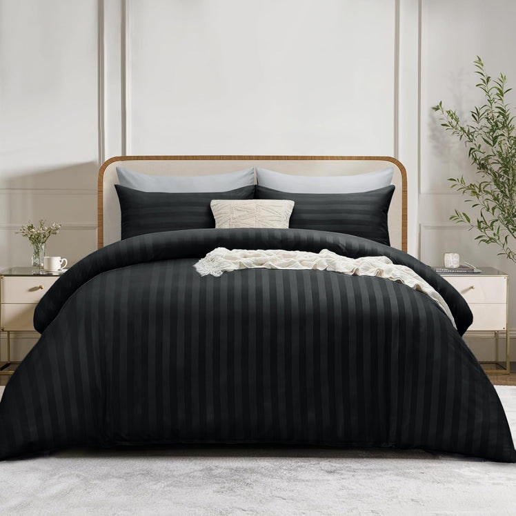 4PC Stripe Bedding Complete Set gallery image
