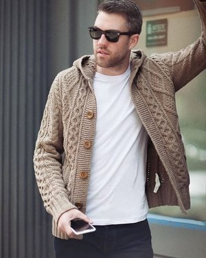 Stork Launches Black gallery image