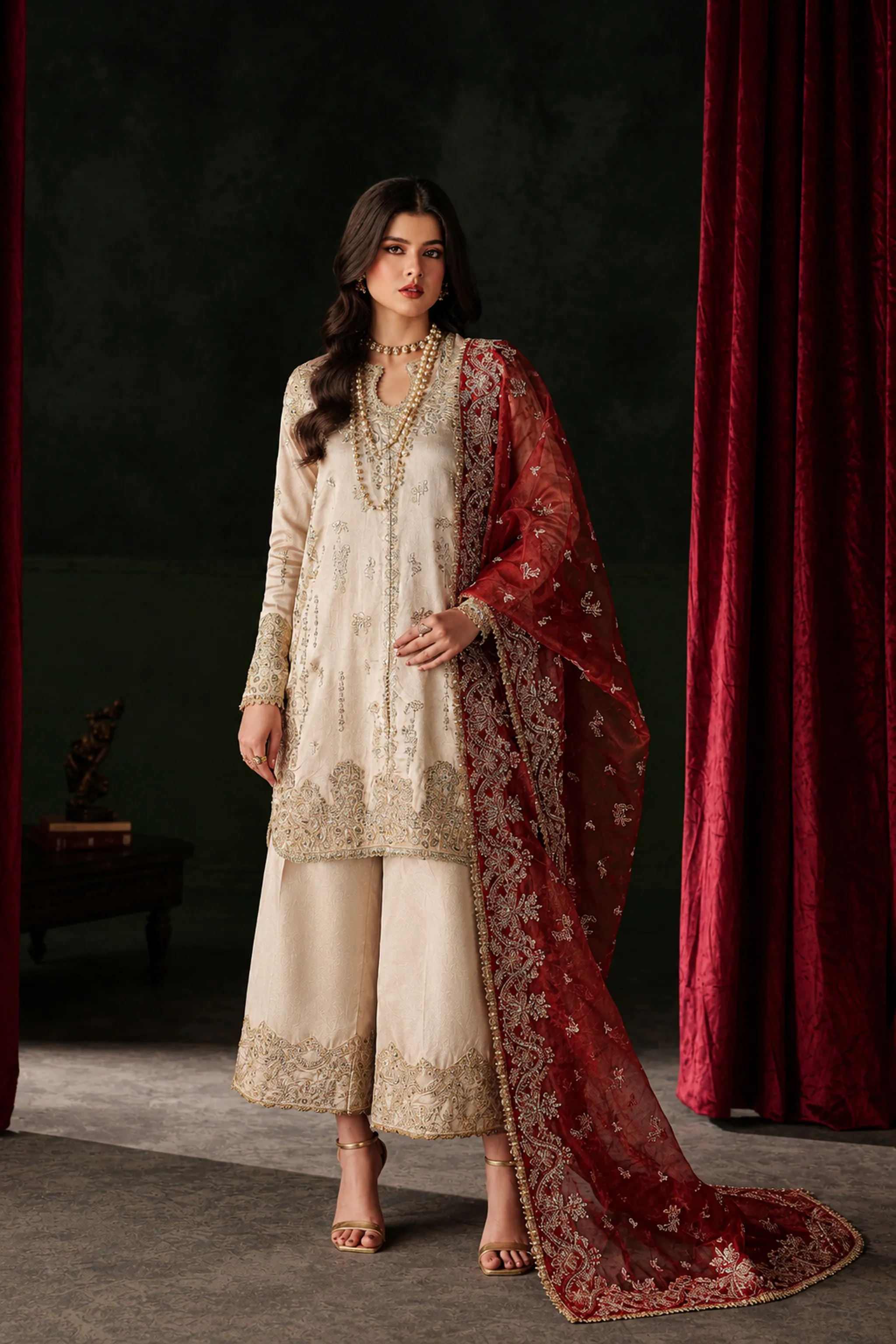 Jaan London gallery image