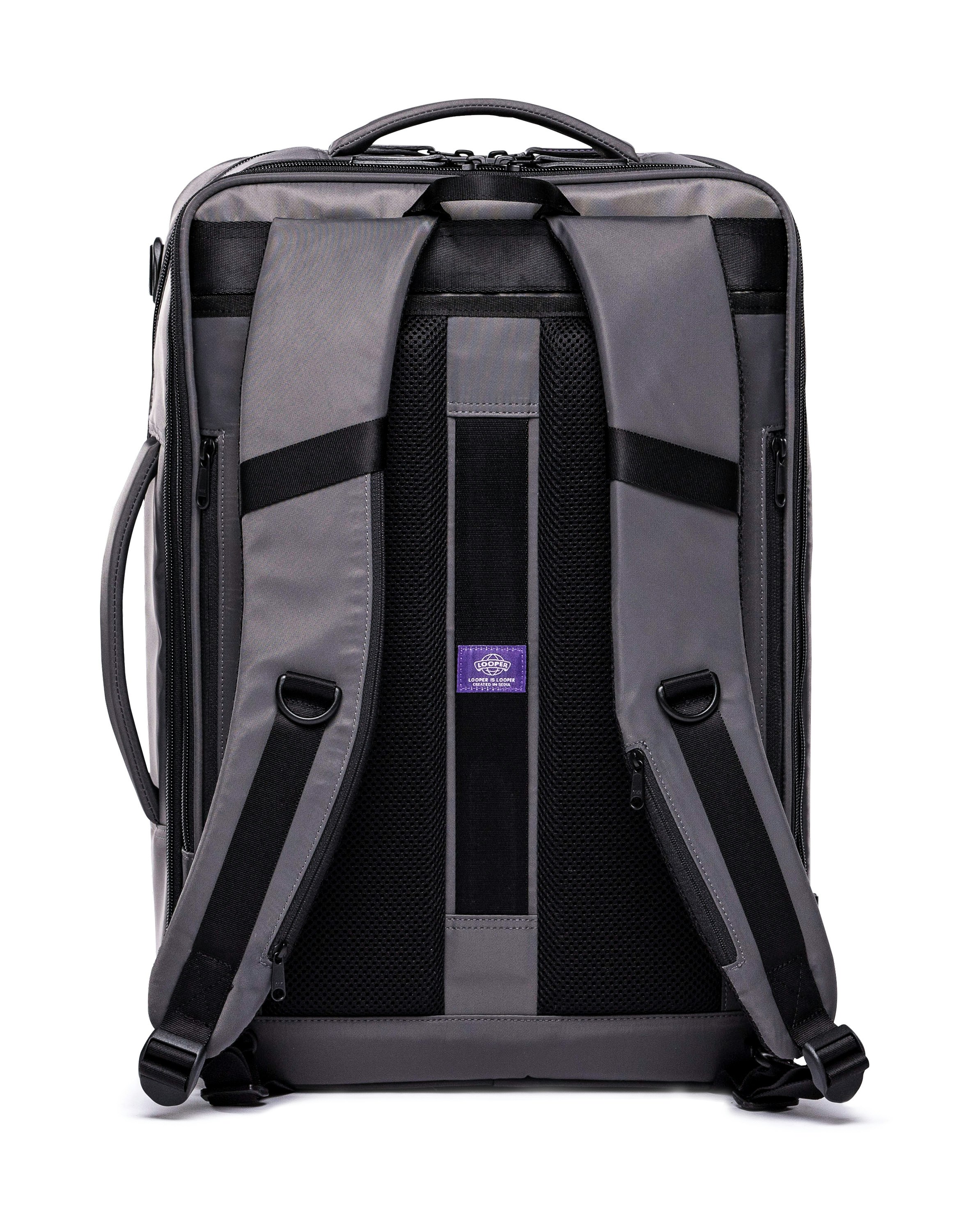 Looper - the New Tech Luggage backpack! gallery image