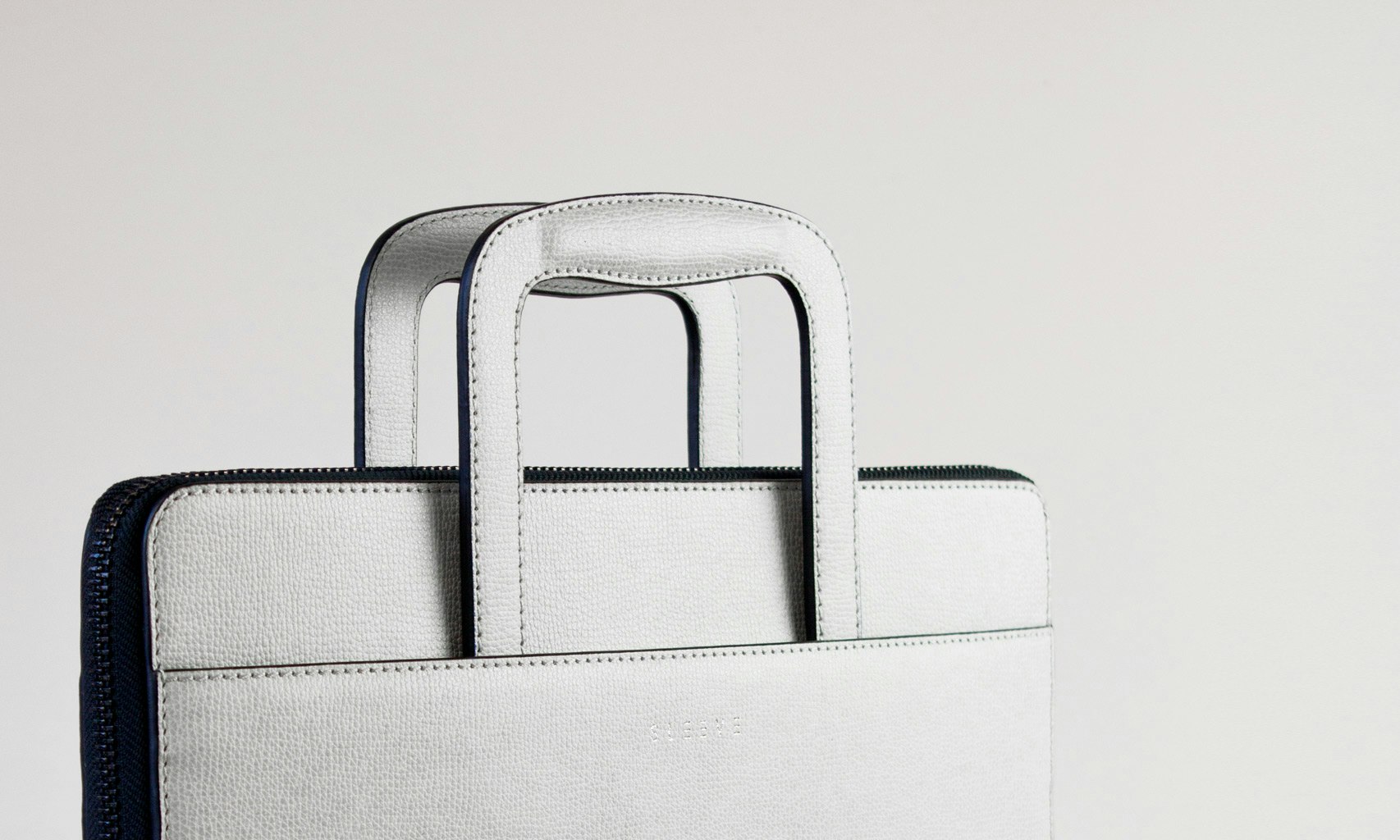 THE SLEEVE gallery image