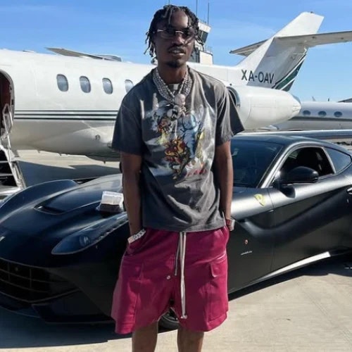 https://saintmichaelus.com/ - Abbigliamento santo Michael che fa le dichiarazioni per look straordinari media 1