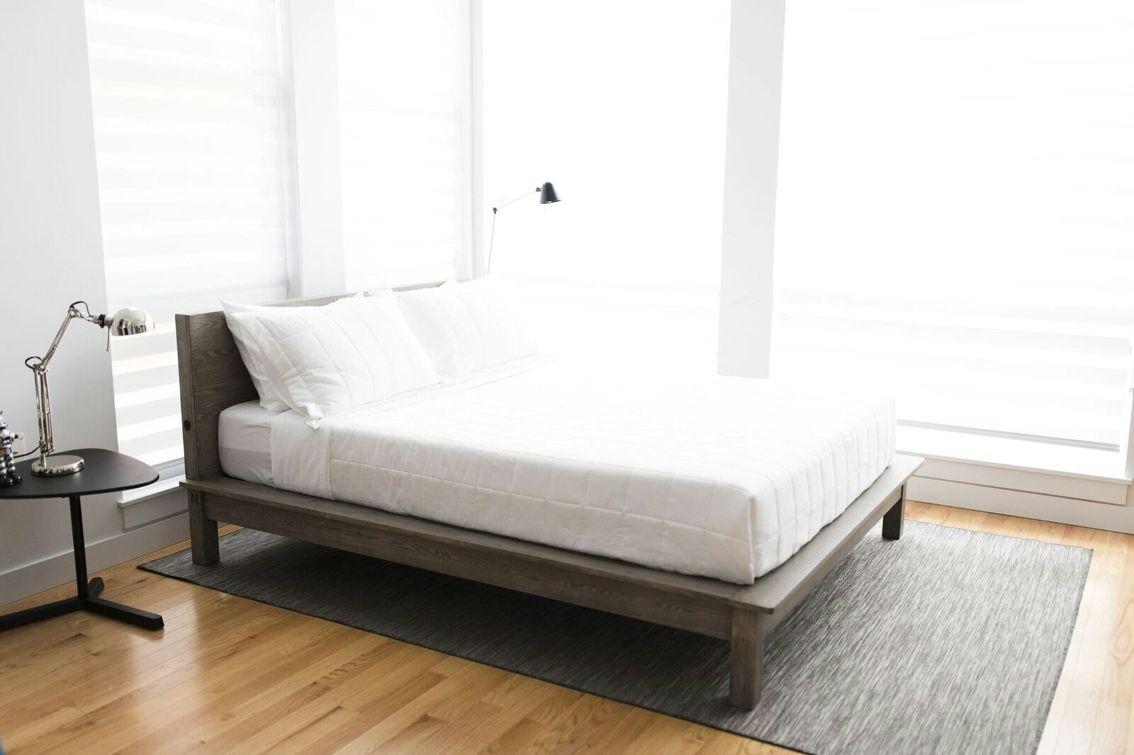 The PONS bed gallery image