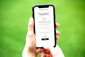 Signaturit gallery image