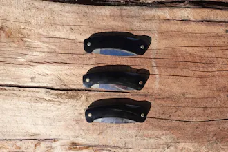 MOMO-THE FOLDING KNIFE WITH A BACK LOCK gallery image