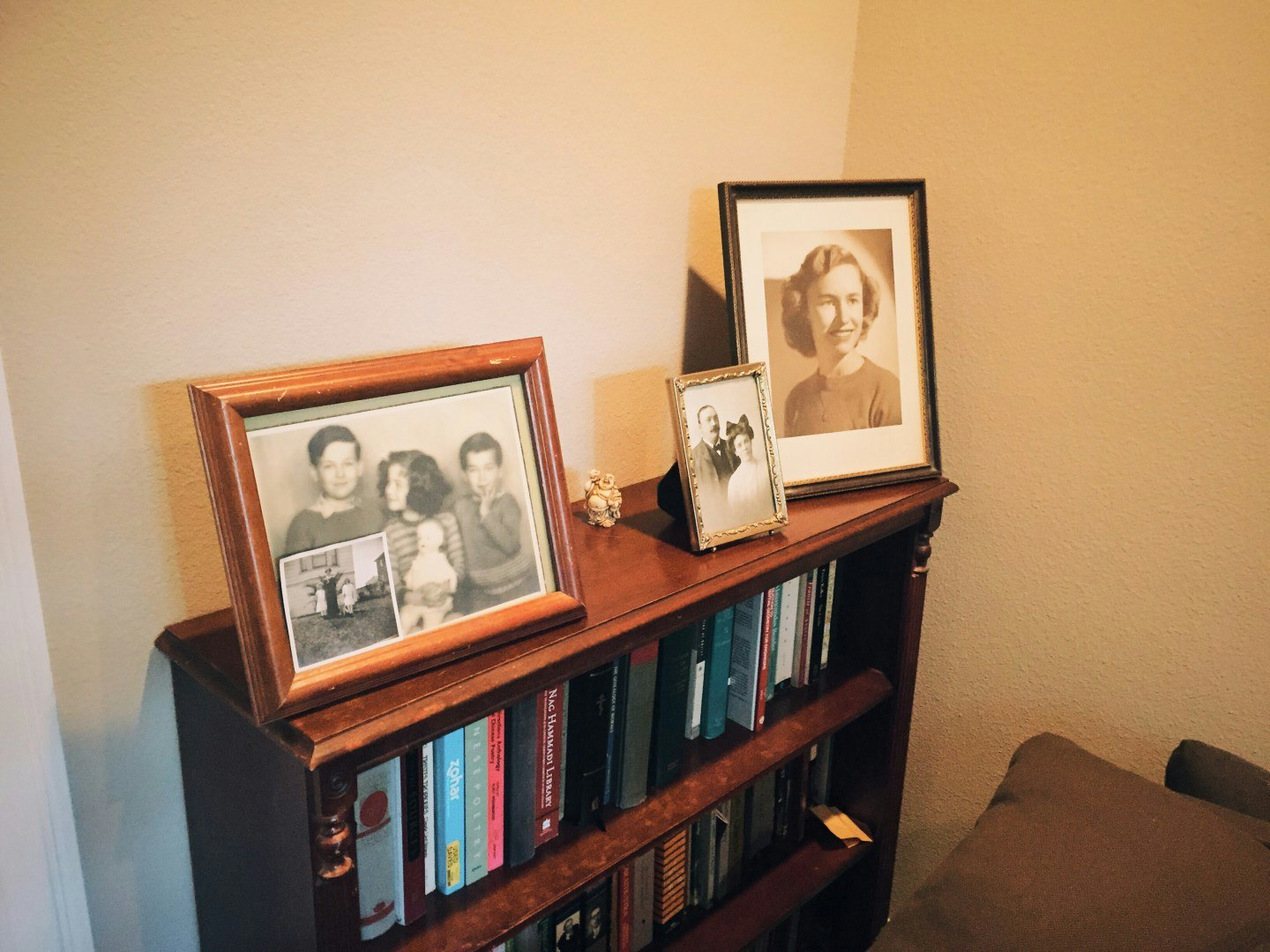 American Submitter - The Key To Knowledge gallery image