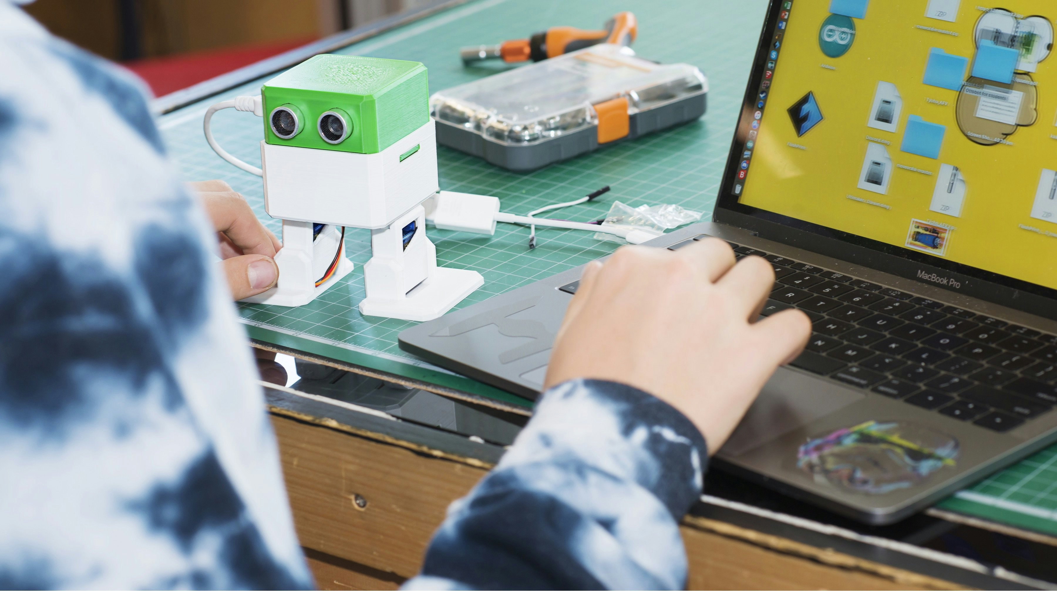 Otto DIY gallery image