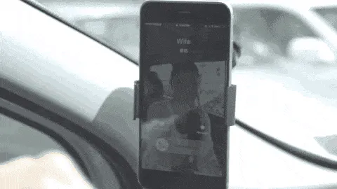 Tracebird Smart Pillow gallery image