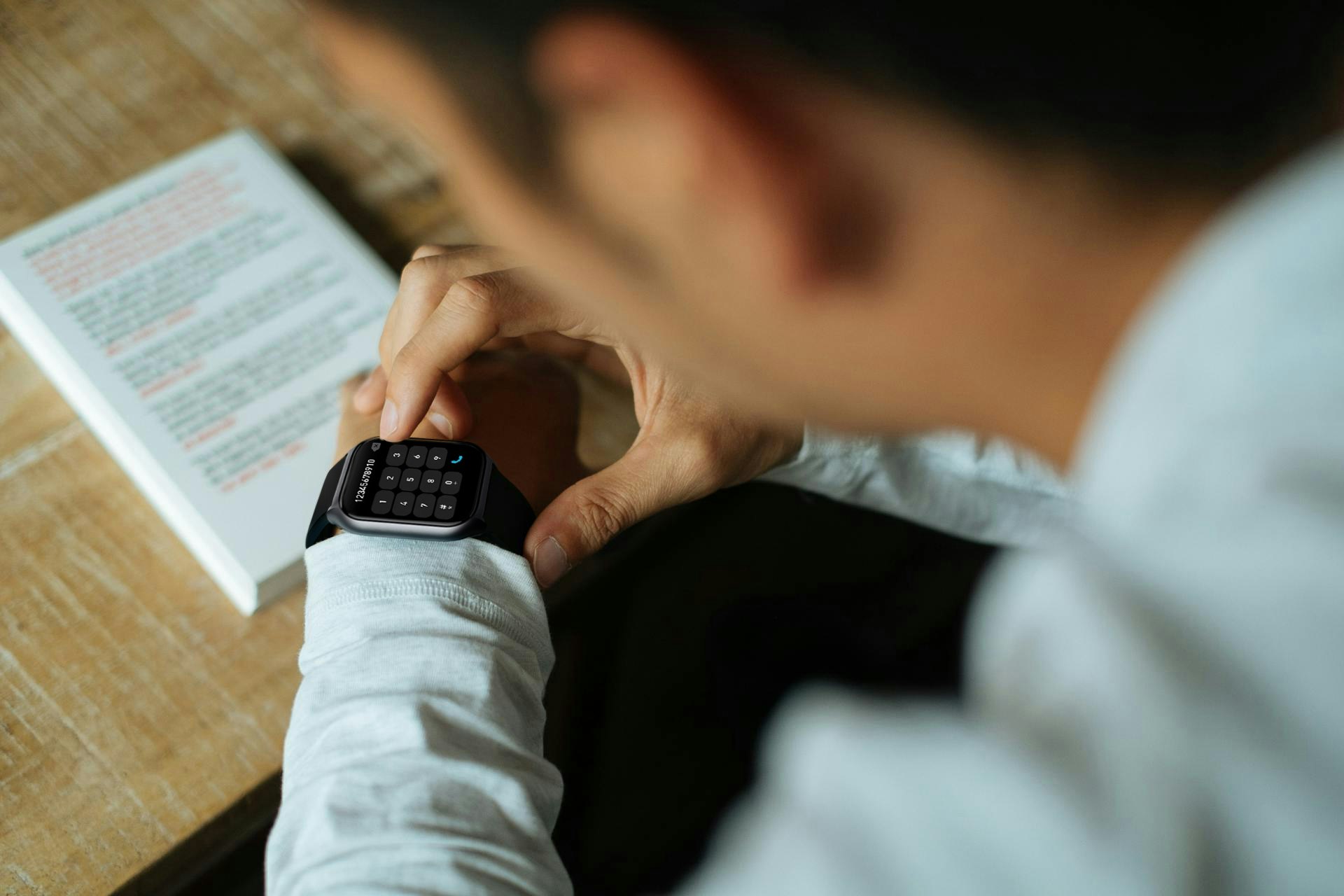 The Trevit Smartwatch media 6