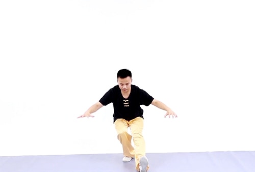 Chinese traditional office exercises gallery image