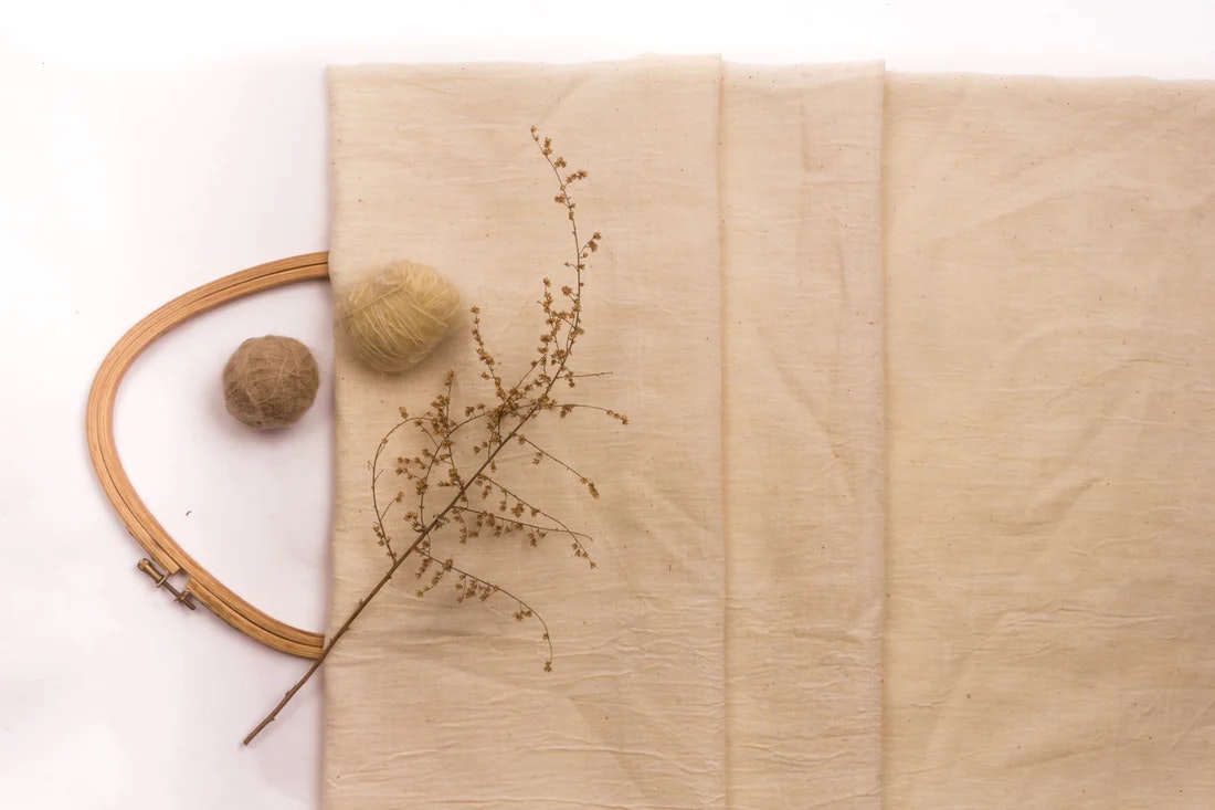33s HANDLOOM COTTON FABRIC media 1