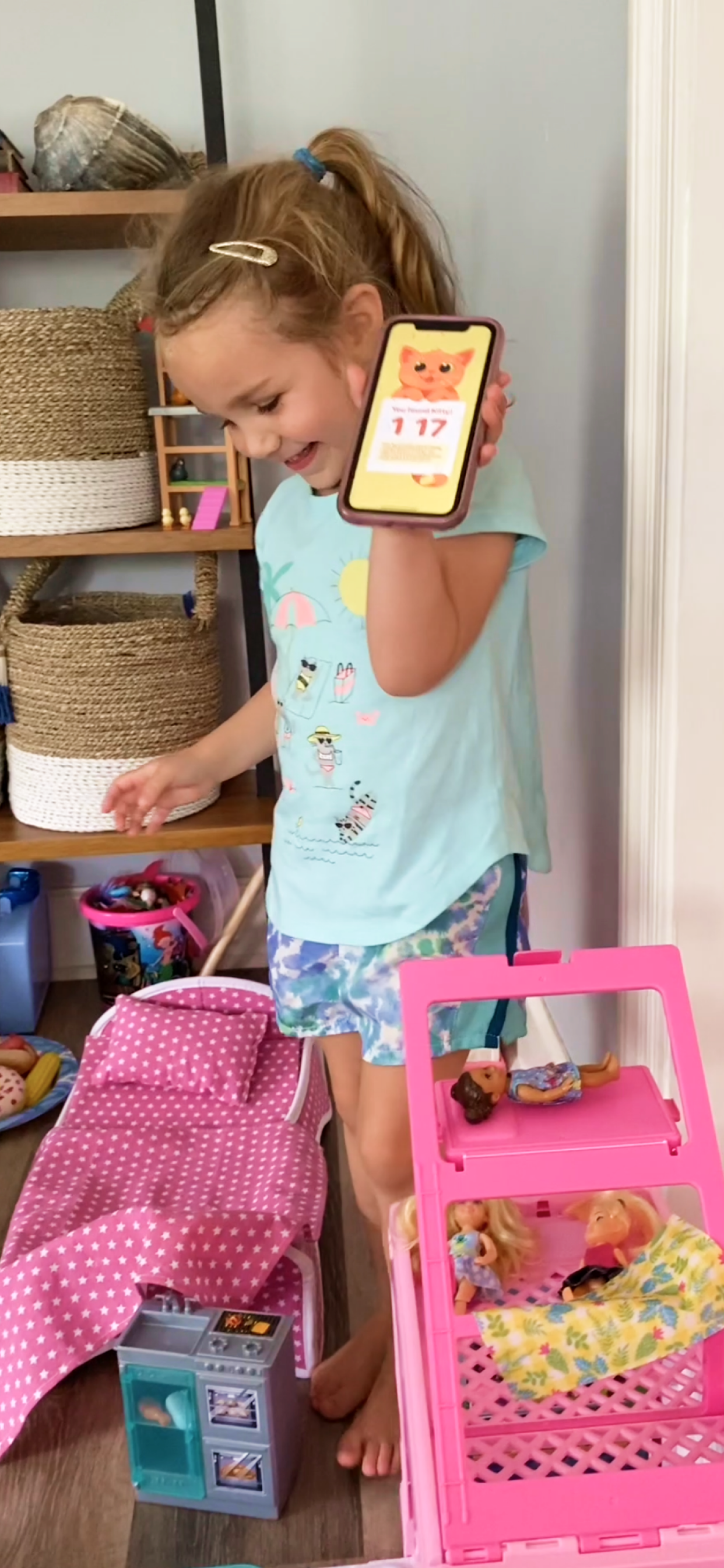 Here Kitty! gallery image