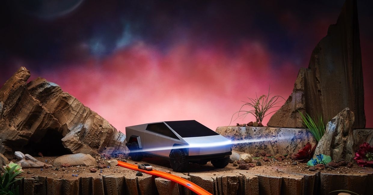 Radio Control Cybertruck gallery image