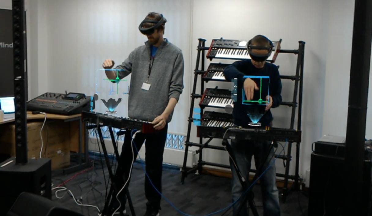 BEHRINGER DeepMind 12 49-key 12-voice Analog Synthesizer gallery image