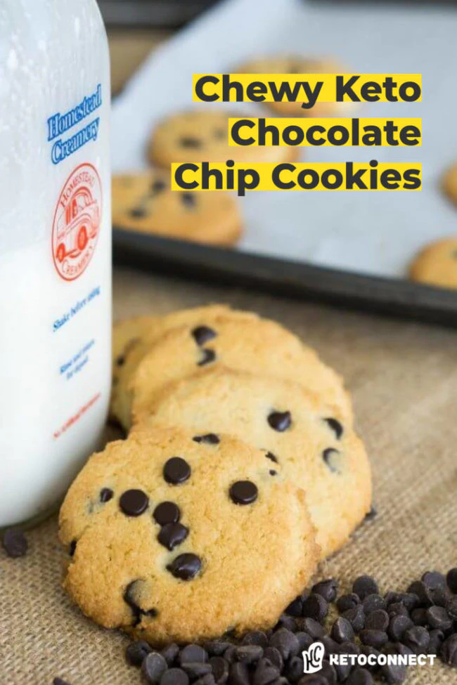 Keto Chocolate Chip Cookies