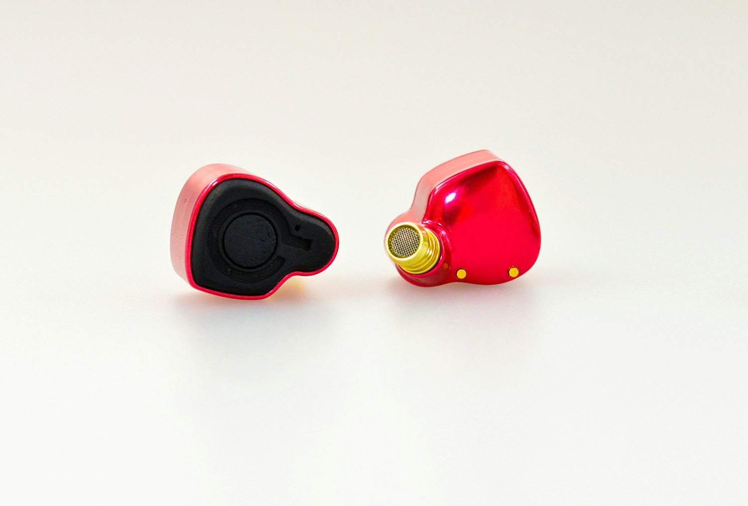 Trinity Audio's Phantom Air Earbuds gallery image
