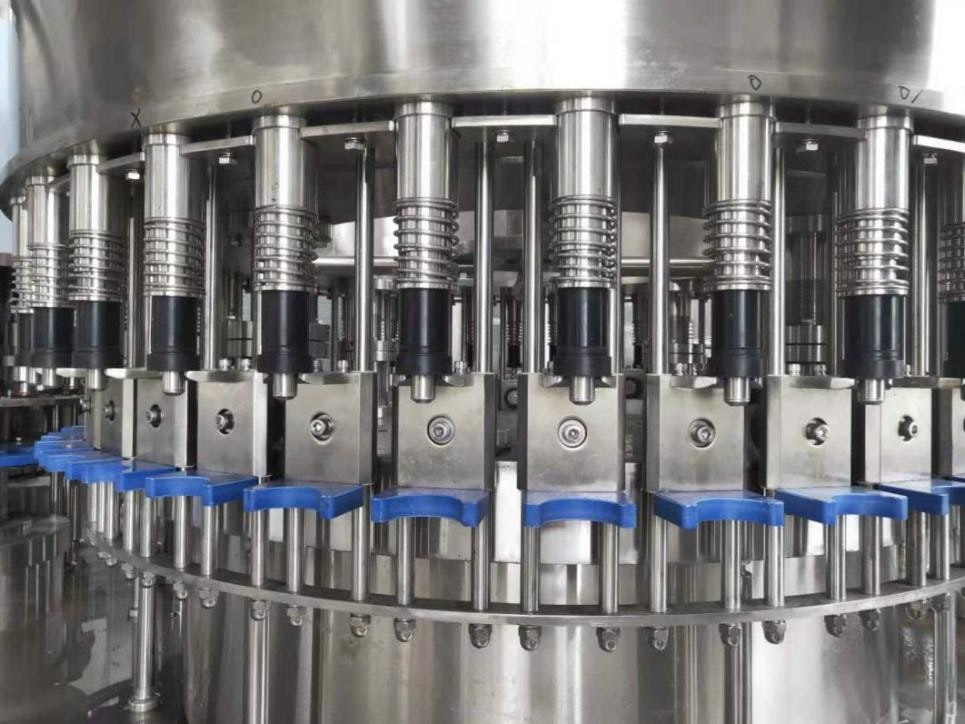 12000BPH Mineral Water Filling Machine - Screenshot 3 showing product features and functionality
