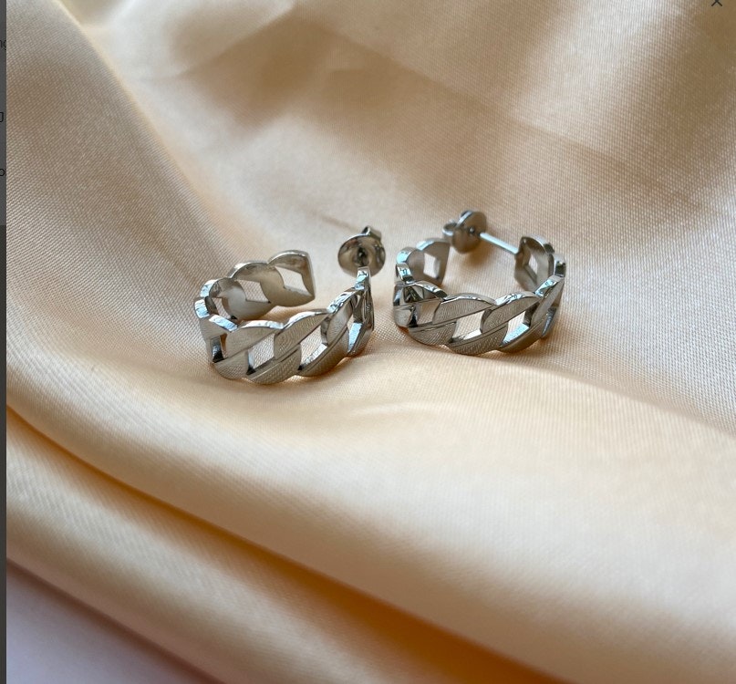  Wholesale Hoop Earrings gallery image