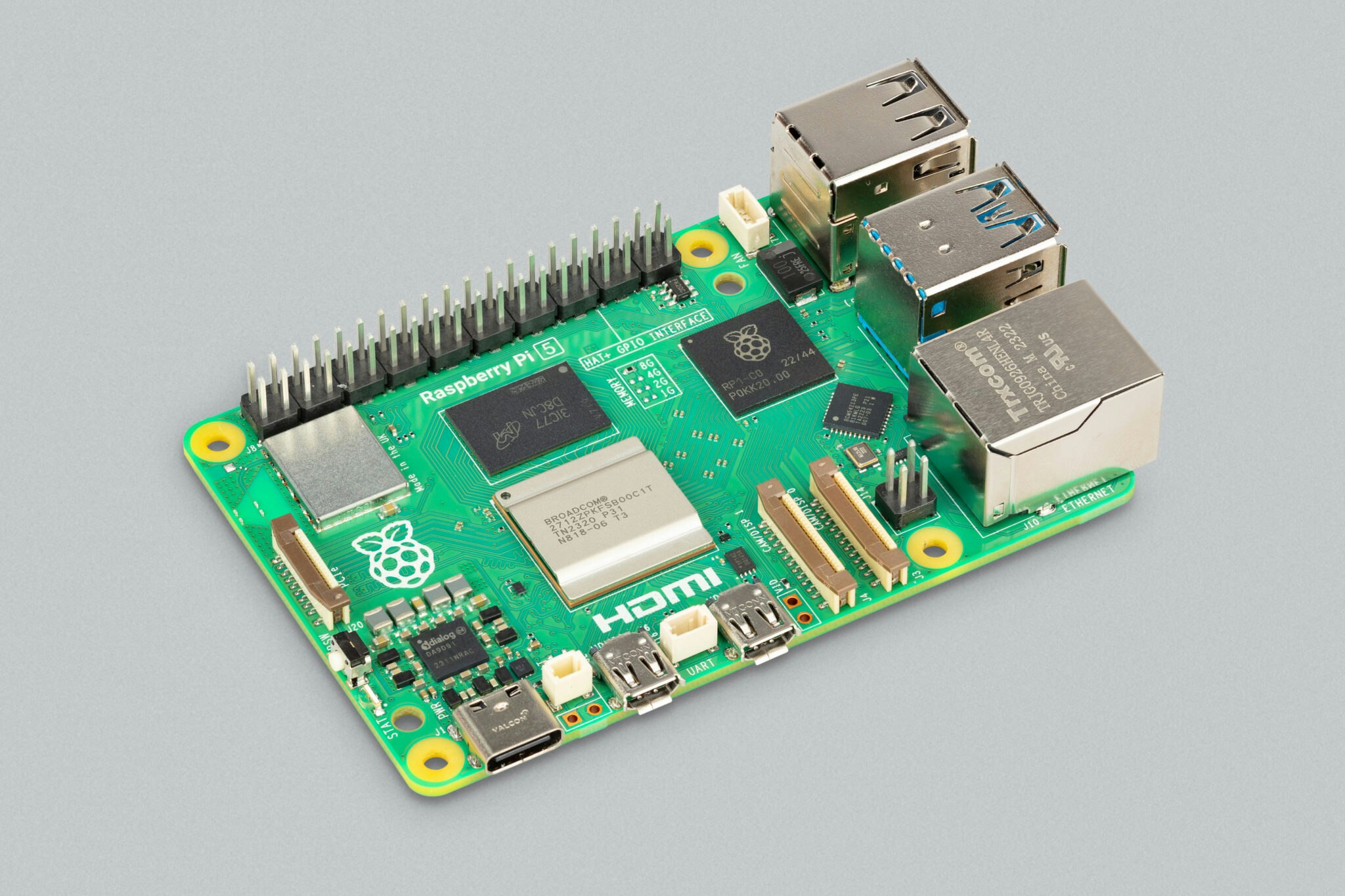 Raspberry Pi 5 media 2