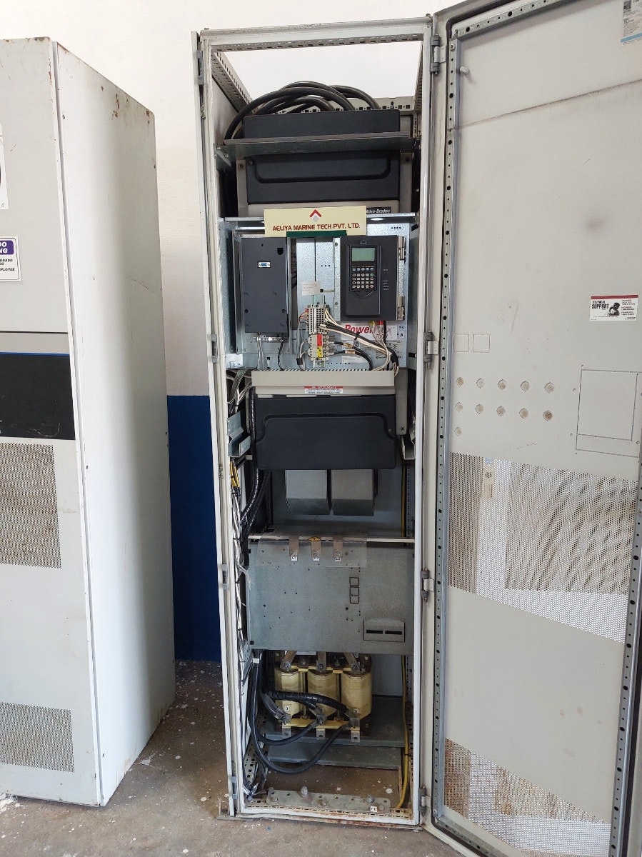 Media Allen-Bradley 20CE261A0Annbng0 Drive - Powering Precision: Lepaskan Prestasi 1