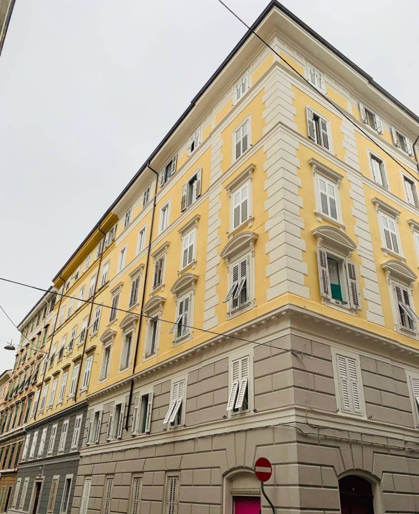 Rent IT gallery image