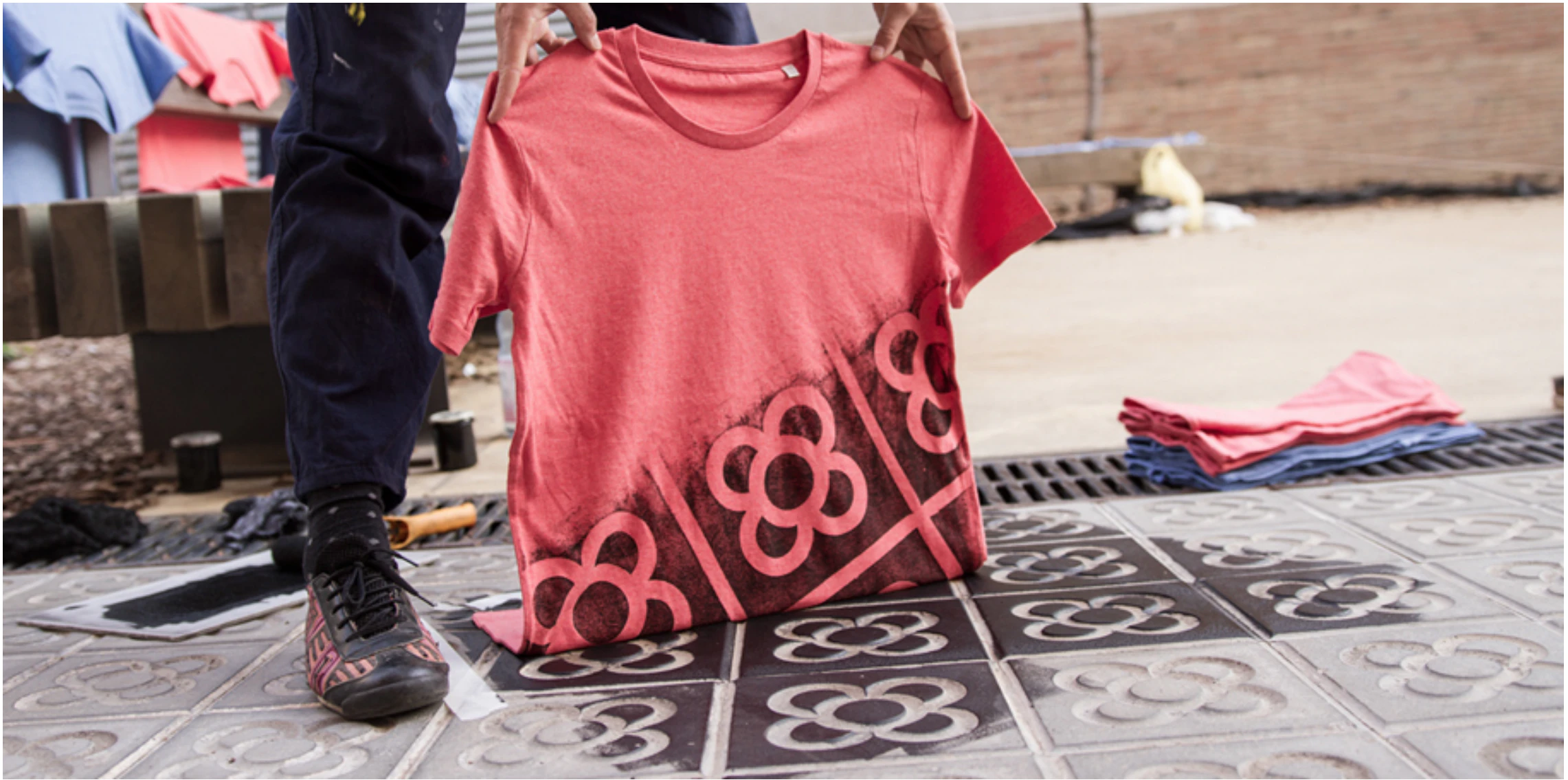 Raubdruckerin — manhole covers & fashion