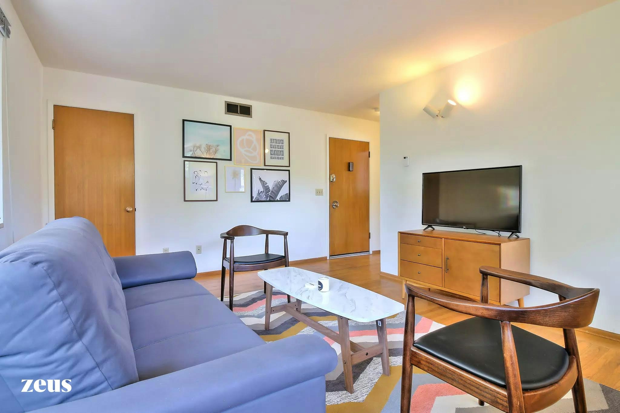 Feather gallery image