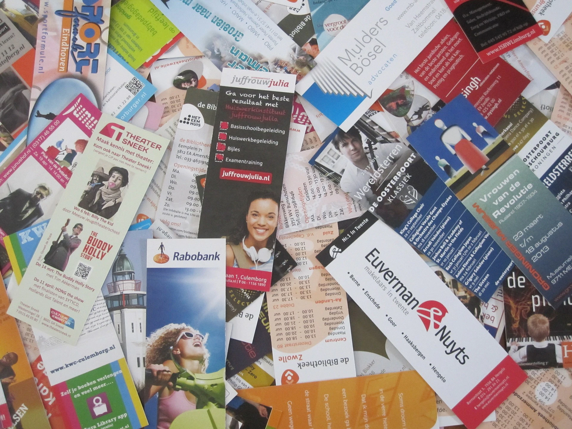 UI/UX Design and Coding's THOUSANDS Bookmarks