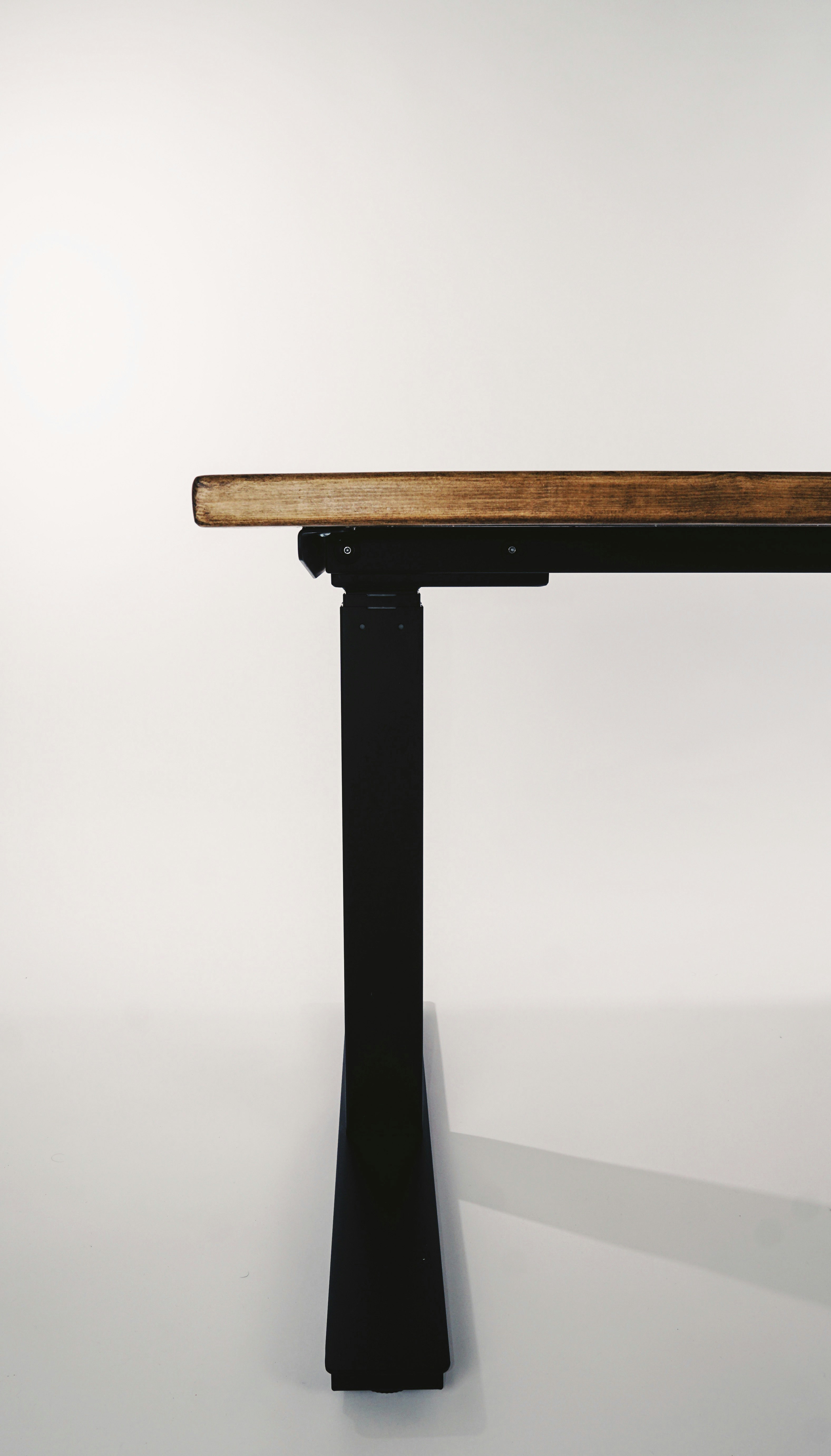 Adaptive Desks (Standing Desk) gallery image