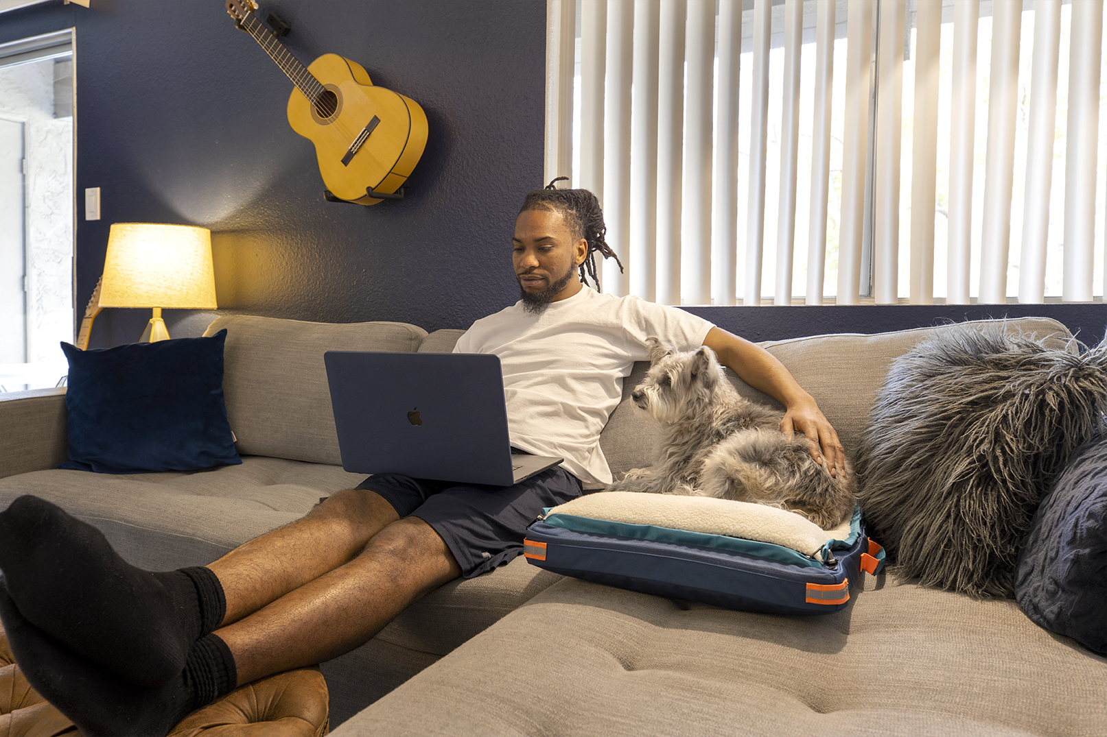 Ruffrest® Ultimate Dog Yatak - James Bond ve Müfettiş Gadget bir köpek yatağı yapsaydı medya 10