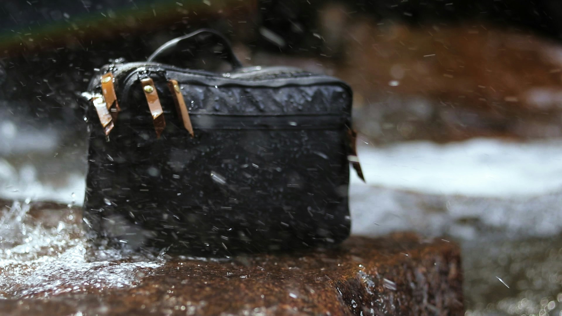 SwitchR - Work & Light Travel Trip Just Got Upgraded gallery image