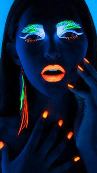 Black Light Vision gallery image