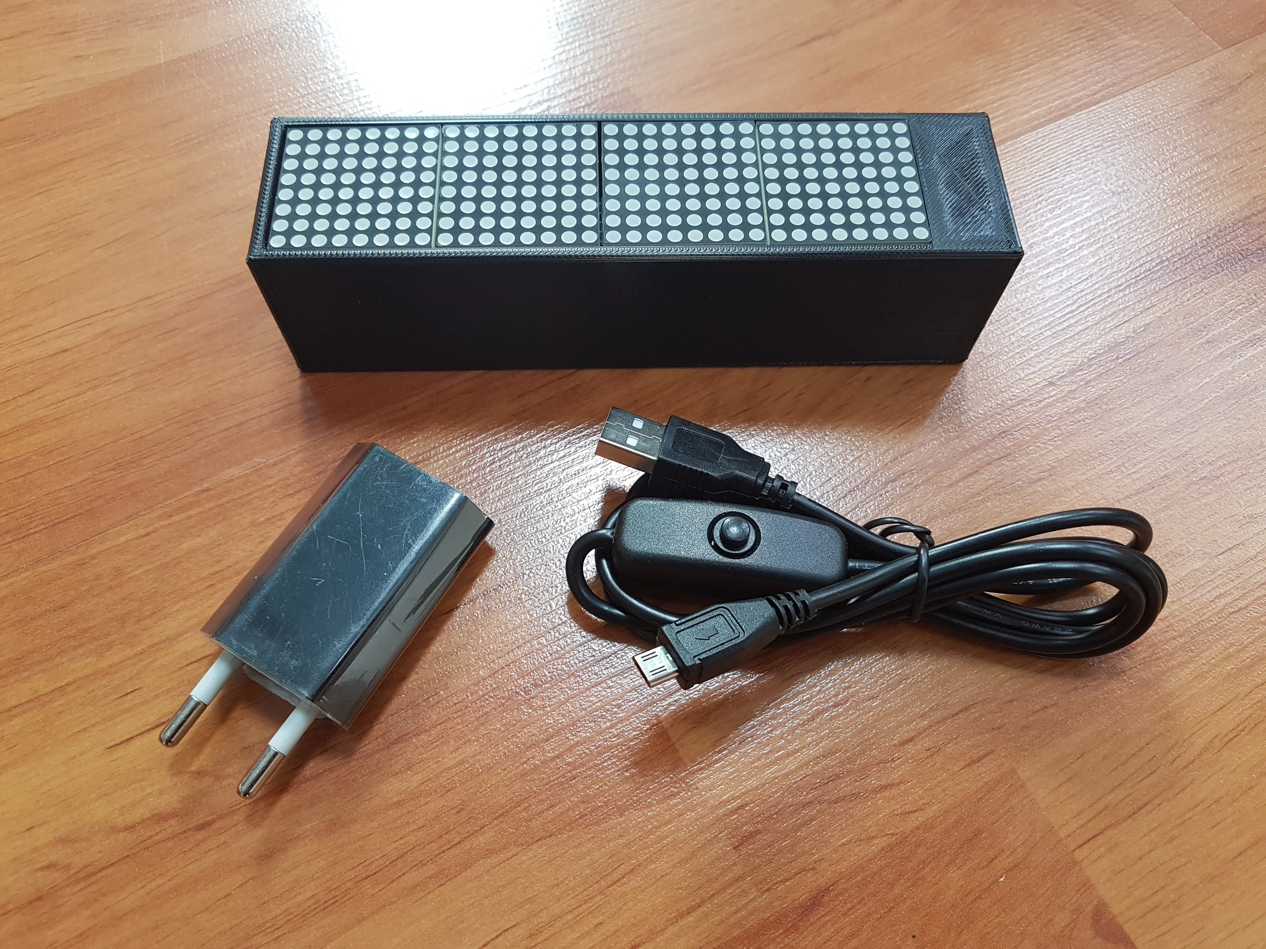 Smart Led Messenger  logo