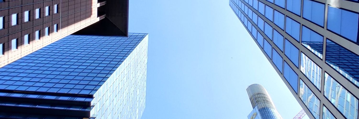 ProductHunt banner for @elijas