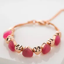 Imitation jewelry gallery image